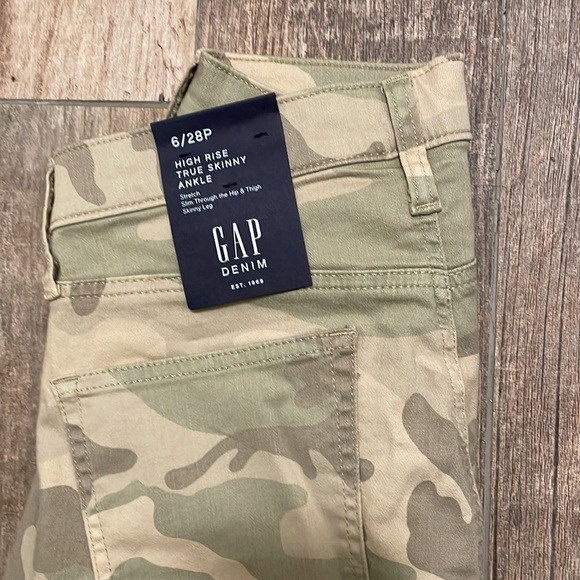 Gap High rise true skinny camo jeans size 6/28P - Picture 3 of 7